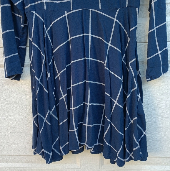 Abercrombie & Fitch LS Navy White Modern Checkered Peekaboo Mini Dress Medium - Picture 5 of 13